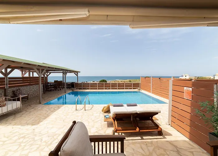 Crystal Villa *