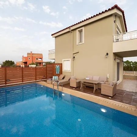 Вилла Crystal Ликсури