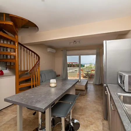 Crystal Ликсури